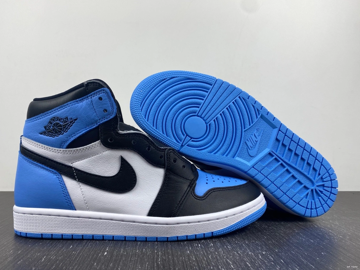 High 1 Jordan University OG DZ5485-400 Blue Air 1222